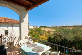Trilo 350m dalla spiaggia vista mare budoniaffitti